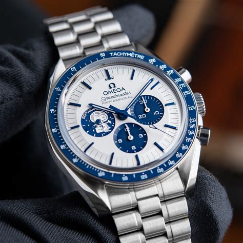 omega snoopy expert watch|omega snoopy watch 50th anniversary.